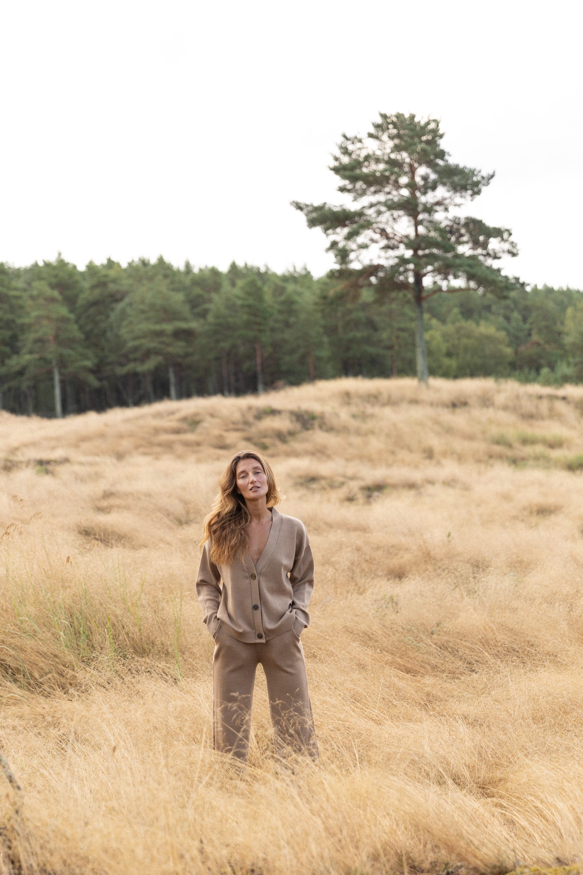 Bene 100% Merino Cardigan Beige