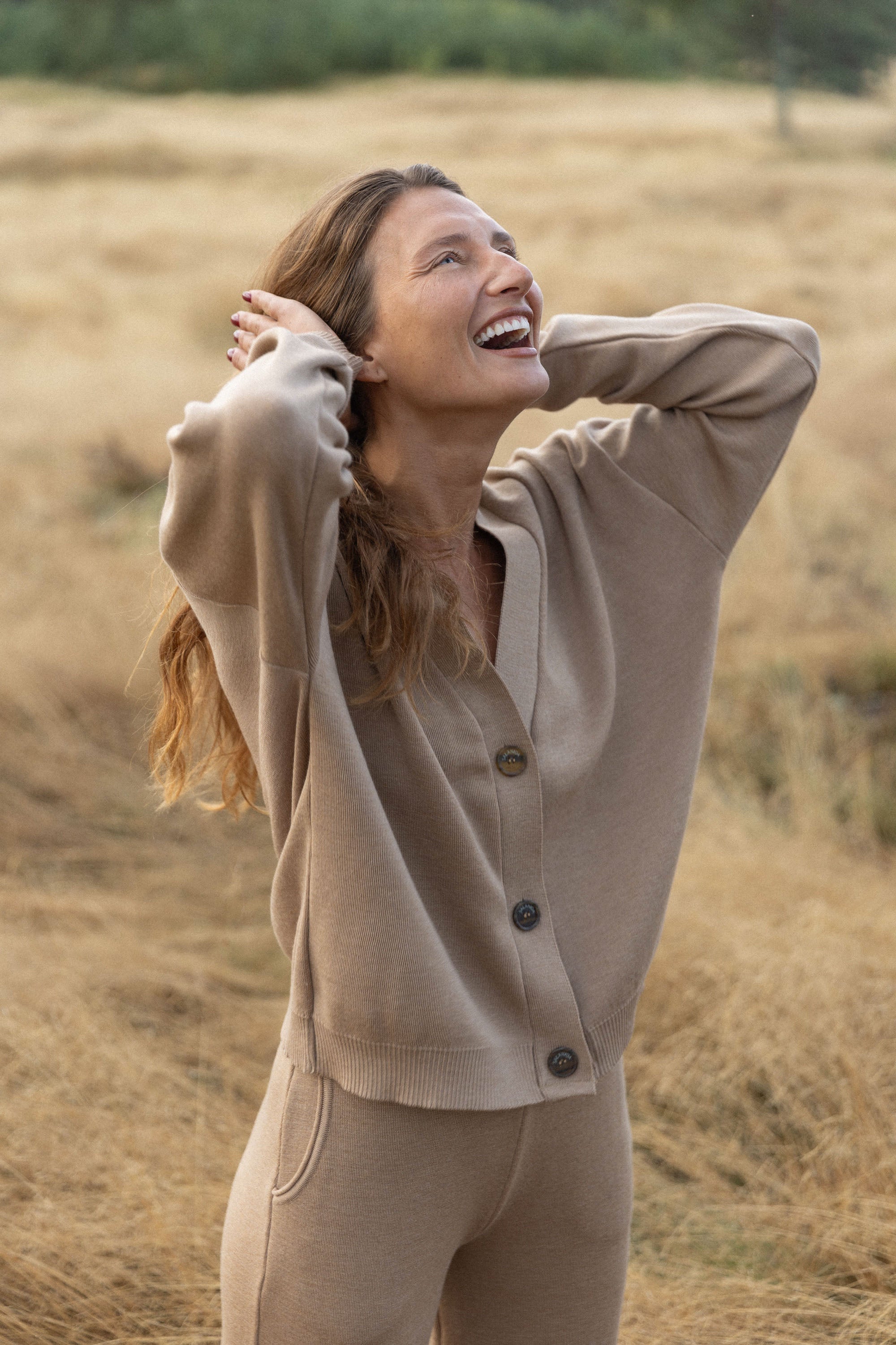 Bene 100% Merino Cardigan Beige